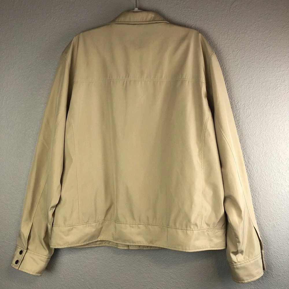 Cezani Mens Windbreaker Jacket Size XL Beige Full Zip Buttons‎ Pockets TINY FLAW